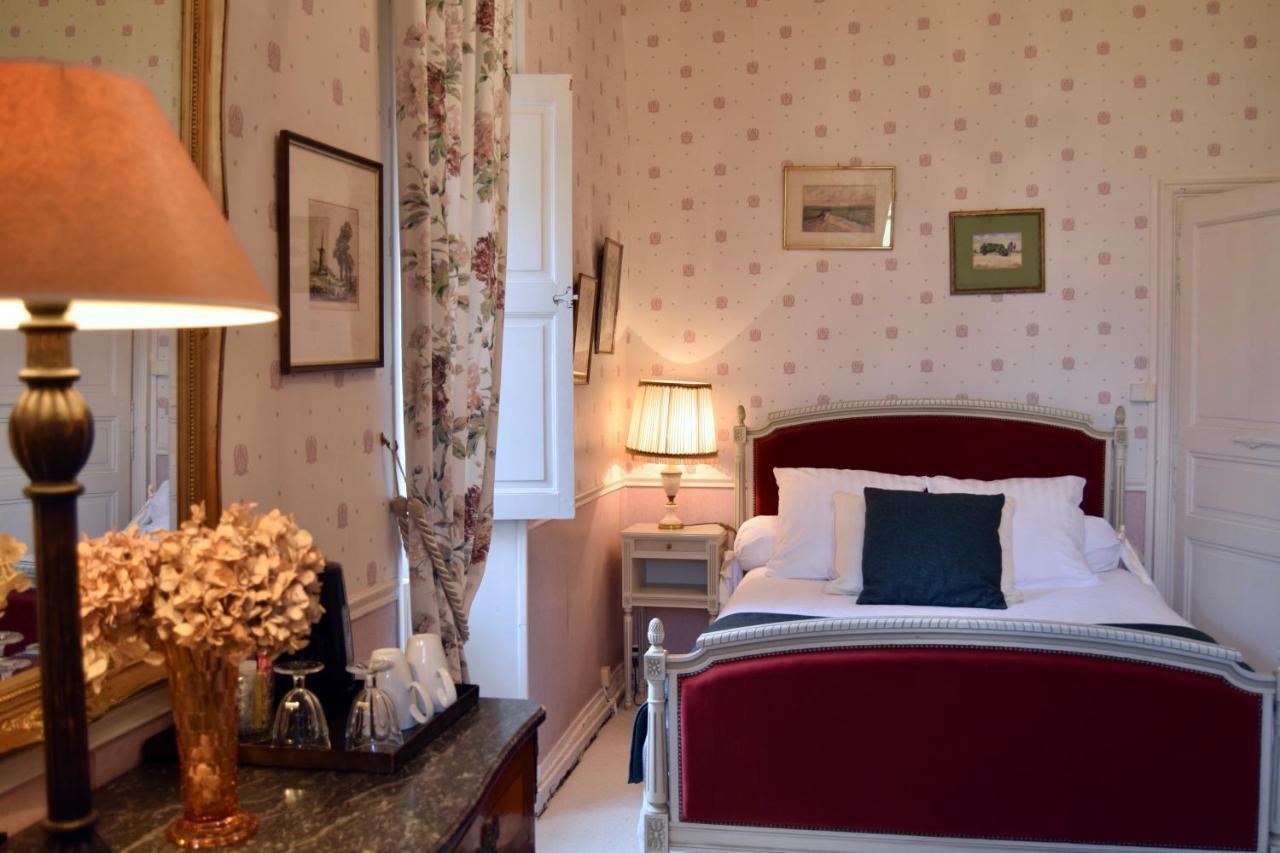 Chateau De Vaux 5* Yvre-l'Eveque